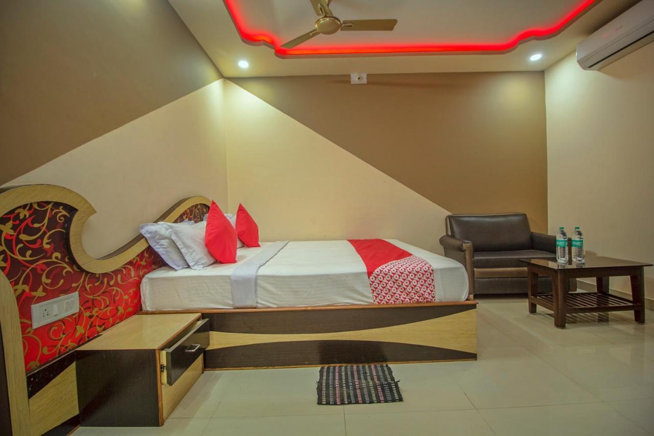 Oyo 29778 Panchadeep Bhawan Otel Fālākāta Dış mekan fotoğraf